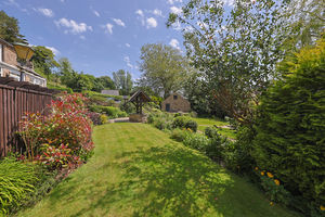 Far Hill Ashover